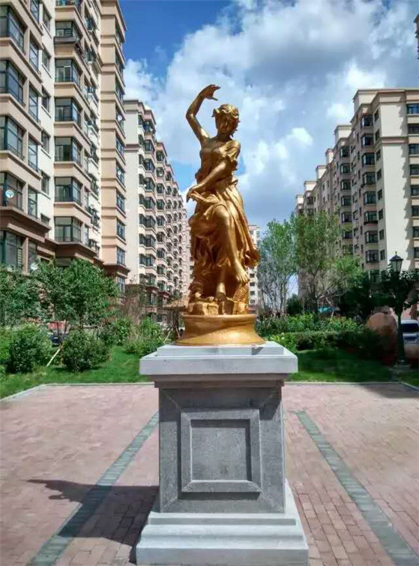 哈尔滨红星凯悦小区园林景观施工37