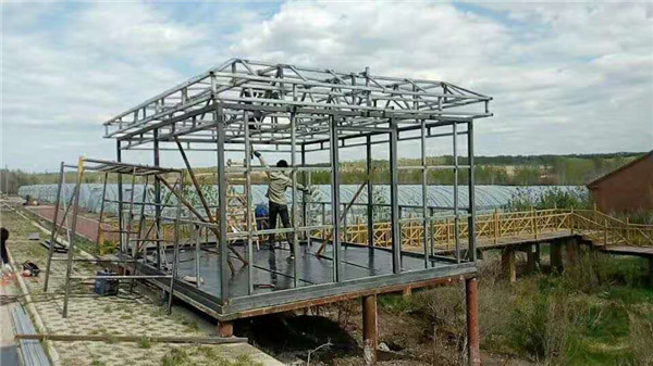 大兴安岭景观亭制作4