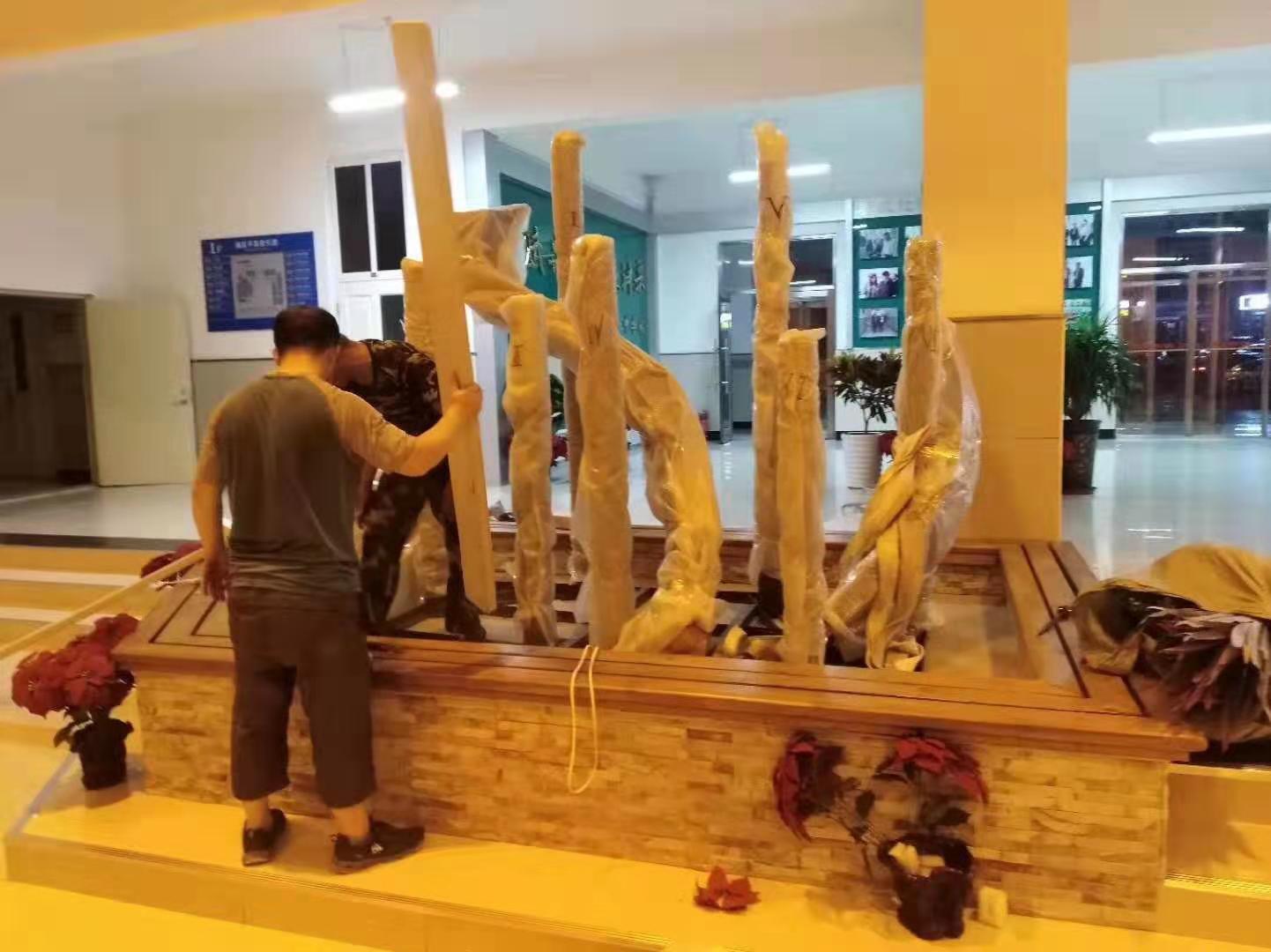 哈尔滨市第七中学主题雕塑3